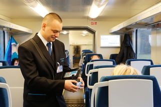 Více přidáme strojvedoucím, prodloužíme pracovní dobu. Návrhy ČD pobouřily odboráře